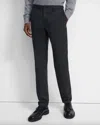 Theory Zaine Pants In Black In Black