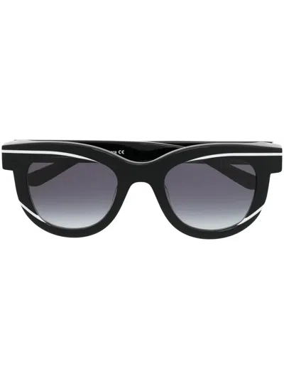 Thierry Lasry Icecreamy Cat-eye Sunglasses In Schwarz