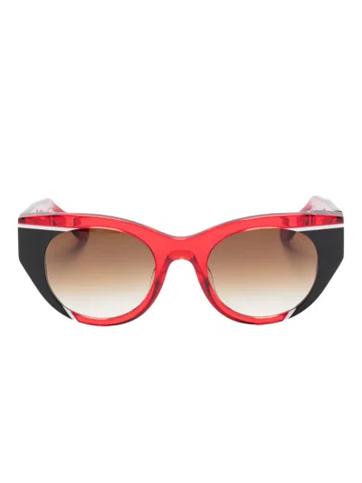 Thierry Lasry Murdery Cat-eye Sunglasses In Red