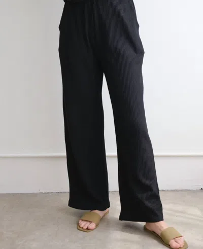 Things Between Chandler Pants In Black