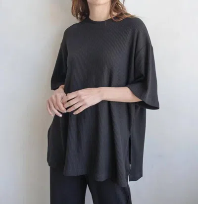 Things Between Chandler Top In Black