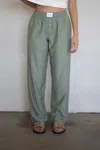 Things Between Gia Elastic Boxer Pants In Olive In Green