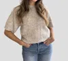 Things Between Jude Boucle Knit Short Sleeve Top In Taupe In Grey