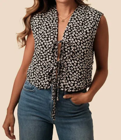 Things Between Wren Floral Cropped Tie Vest In Black