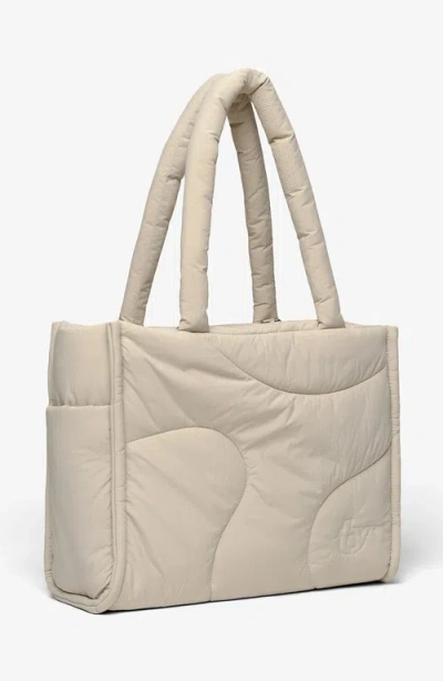Thirty Years The Drift Tote In Neutral