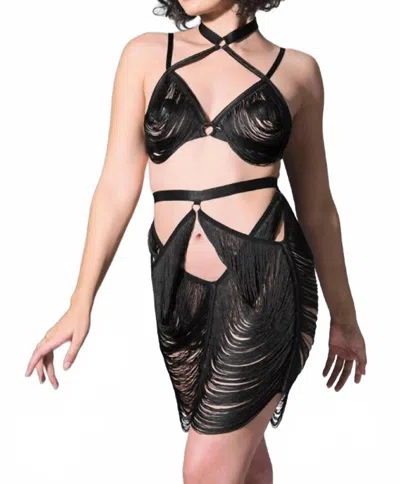 Thistle And Spire Fringe Benefits Half Slip In Black