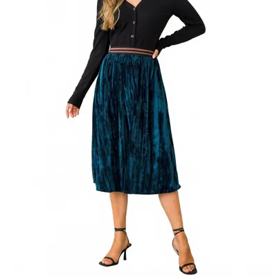 Thml Beyond The Velvet Rope Skirt In Teal In Blue