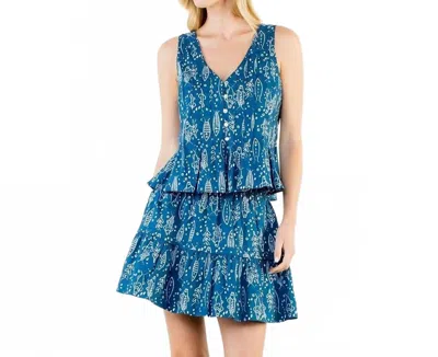 Thml Sleeveless Fish Pattern Top In Blue