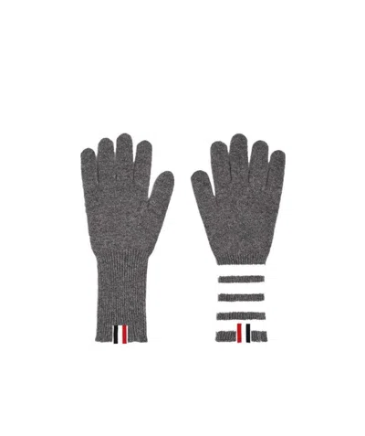 Thom Browne 4-bar Cashmere Gloves In Black