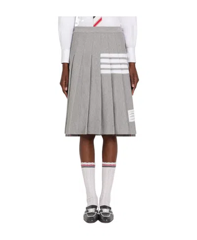 THOM BROWNE 4-BAR PLEATED SKIRT