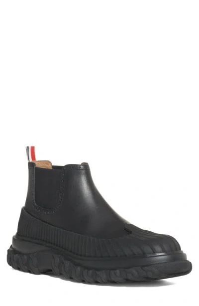 Thom Browne Brogued Chelsea Duck Boot In Black