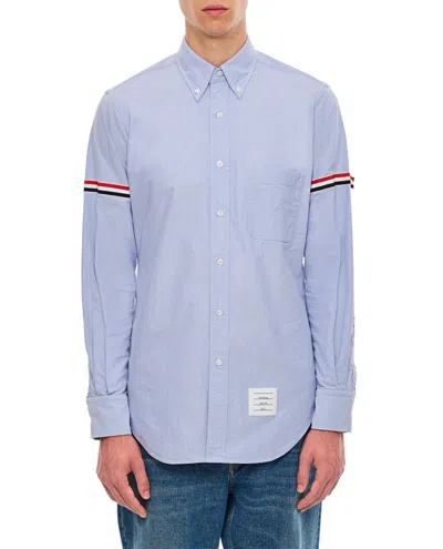 THOM BROWNE BUTTON-DOWN COTTON SHIRT WITH GROSGRAIN DETAILING AND LOGO PATCH