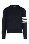 Thom Browne Classic Crewneck Short Pullover With White 4 Bar Stripe In Cashmere In Black