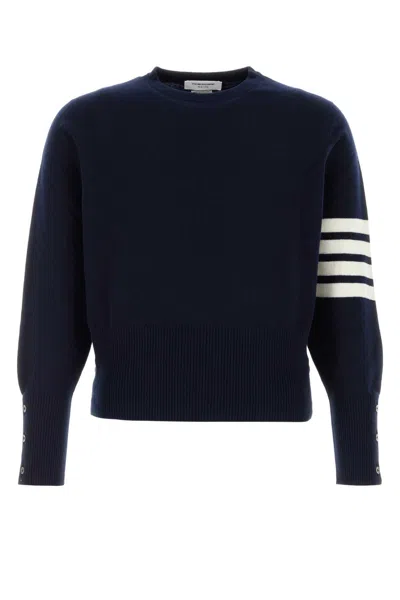 Thom Browne Classic Crewneck Short Pullover With White 4 Bar Stripe In Cashmere In Blue