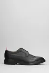 Thom Browne Pebbled Longwing Brogues In Black