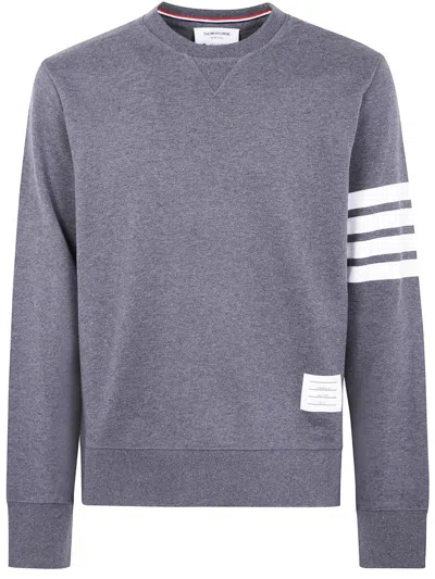 THOM BROWNE THOM BROWNE CLASSIC SWEATSHIRT IN CLASSIC LOOPBACK WITH ENGINEERED 4 BAR
