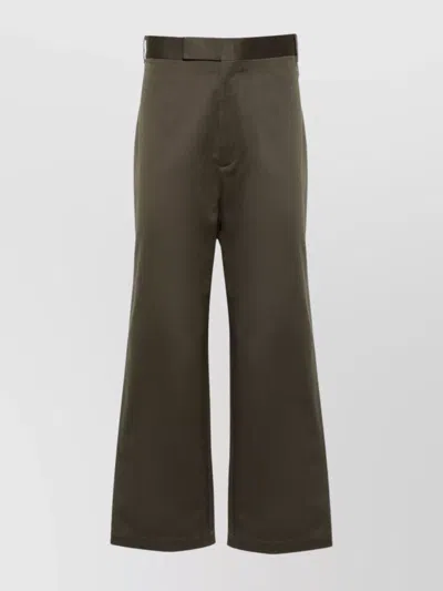 Thom Browne Cropped Trumpet Trousers Tricolor Detail In Grey