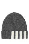 Thom Browne Grosgrain Loop Tab Cashmere Beanie In Grey