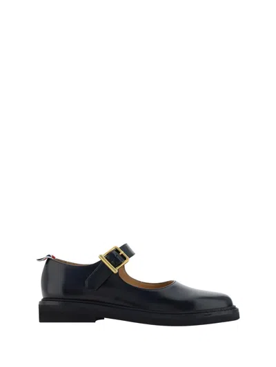 Thom Browne Lace Up In Black