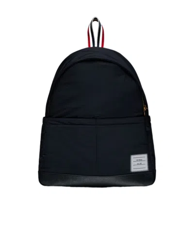 THOM BROWNE THOM BROWNE LOGO DETAILED ZIPPED BACKPACK