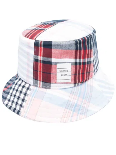 THOM BROWNE LOGO-PATCH CHECKED BUCKET HAT