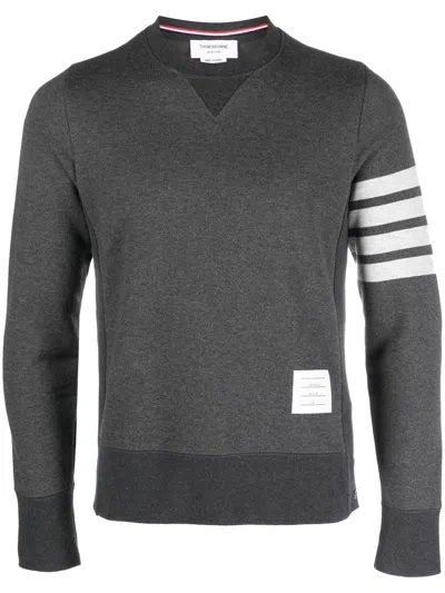 Thom Browne Sweatshirt Mit Logo-patch In Grey