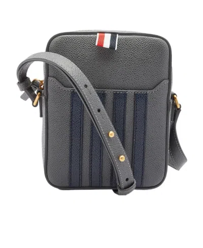 Thom Browne Logo Shoulder Bag In Black
