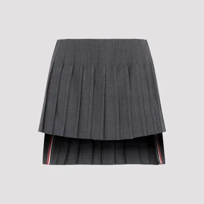 Thom Browne Low Rise Mini Narrow Pleated Skirt In Gray