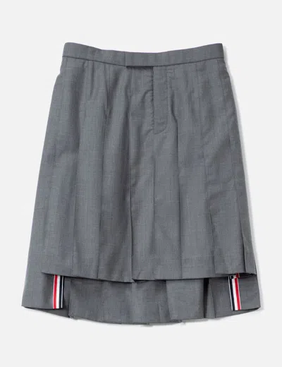 Thom Browne Pleated High-low Hem Skirt In Gray