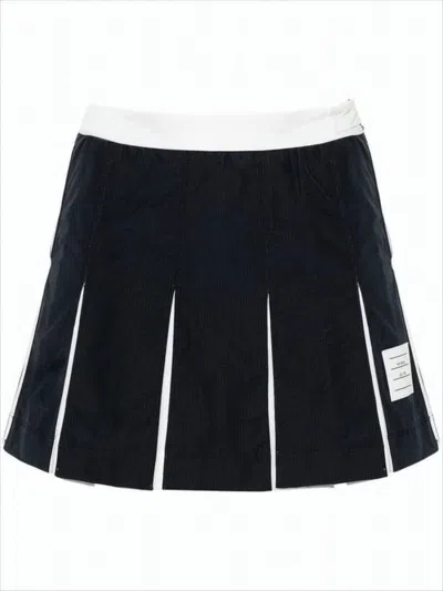THOM BROWNE PLEATED MINI SKIRT WITH CONTRAST INSERTS
