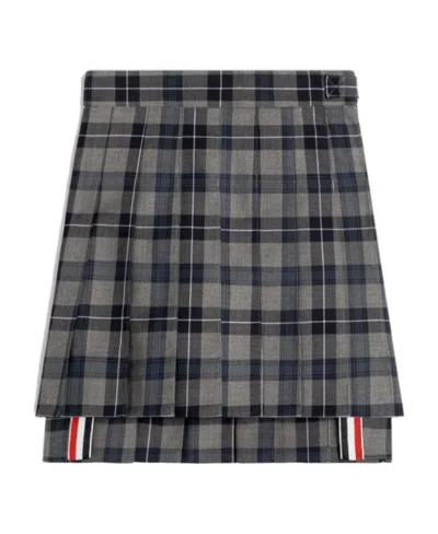 Thom Browne Pleated Tartan Skirt In Black