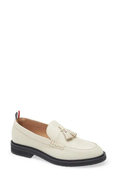 Thom Browne Rwb Stitch Tassel Loafer In Neutral