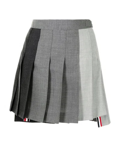 THOM BROWNE THOM BROWNE RWB STRIPED PLEATED MINI SKIRT