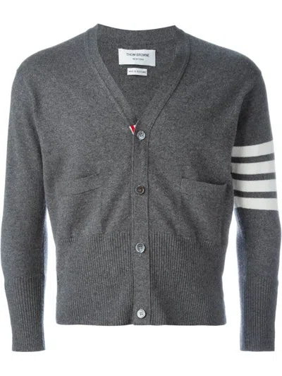 Thom Browne Short V-neck Cardigan With 4-bar Stripe In Medium Grey Cashmere In Black