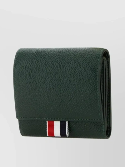 Thom Browne Textured Leather Wallet With Signature Stripes In Green