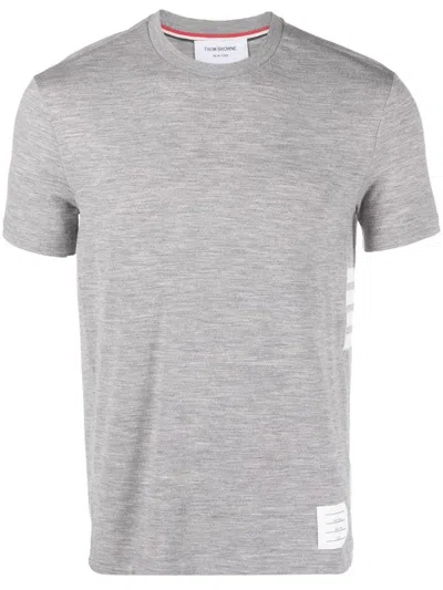 THOM BROWNE THOM BROWNE T-SHIRT WITH APPLICATION