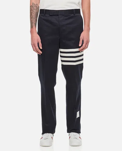 THOM BROWNE UNCONSTRUCTURED CHINO TROUSER W/ 4 BAR IN COTTON TWILL