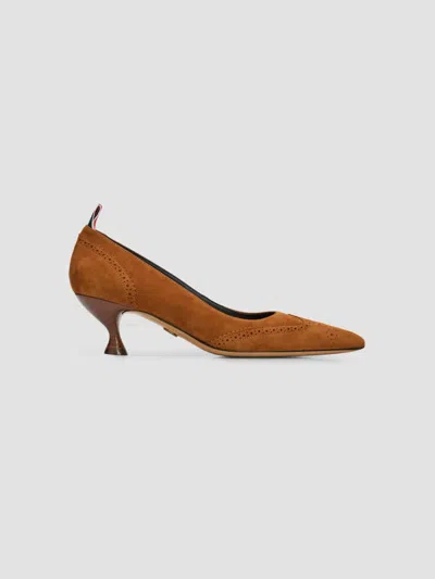 Thom Browne Women's Wingtip 50mm Suede Pumps In Caramel