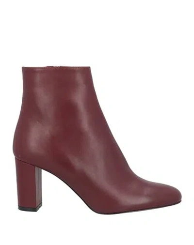 Thomas Neuman Woman Ankle Boots Burgundy Size 6 Calfskin In Red