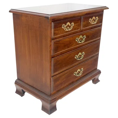 Pre-owned Thomasville Chippendale Style Solid Cherry 4 Drawers Nightstand End Table Mint In Brown