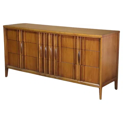 Pre-owned Thomasville Dresser In Brown
