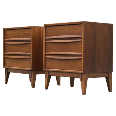 Pre-owned Thomasville Expertly Restored Pair Of  Tiki Nightstands Sculptured Walnut 1970s In Brown