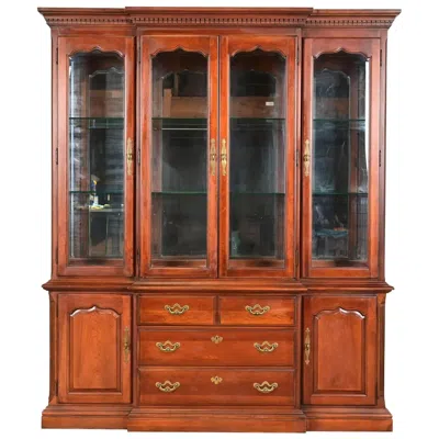 Pre-owned Thomasville Georgian Carved Cherry Wood Lighted Breakfront Bookcase In Brown