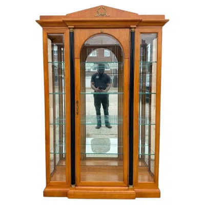 Pre-owned Thomasville Grand Classics Neoclassical Cherry Biedermeier Curio China Cabinet A In Brown