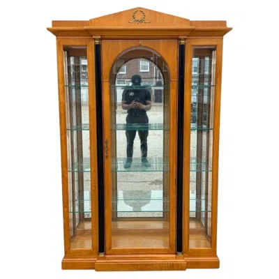 Pre-owned Thomasville Grand Classics Neoclassical Cherry Biedermeier Curio China Cabinet B In Brown