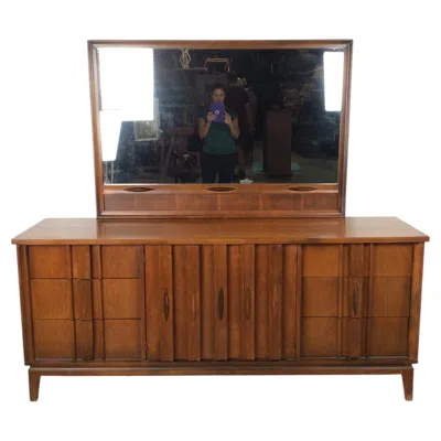 Pre-owned Thomasville Mid Century Modern Lowboy Dresser With Mirror By Thomas1ville In Brown