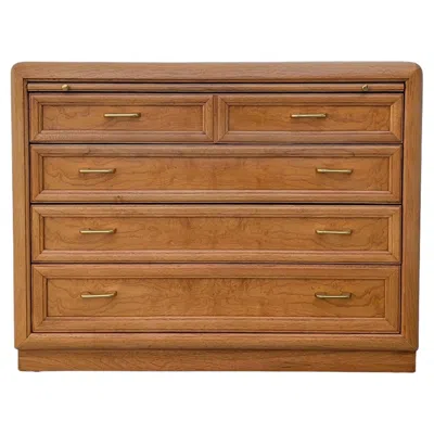Pre-owned Thomasville Prestige Collection Oak Sideboard Or Low Dresser In Brown