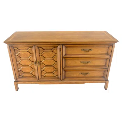Pre-owned Thomasville Shelf Two Door Compartment 3 Drawer Light Walnut Compact Dresser Credenza Mint! In Brown