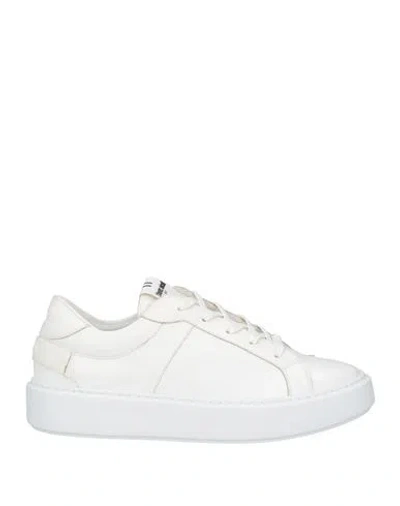 Thoms Nicoll Man Sneakers White Size 8 Calfskin