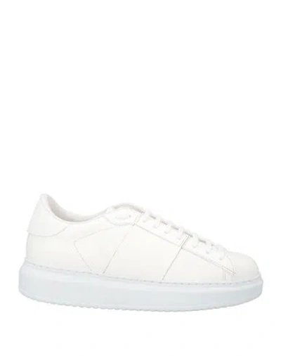 Thousands Man Sneakers Ivory Size 9 Leather In White